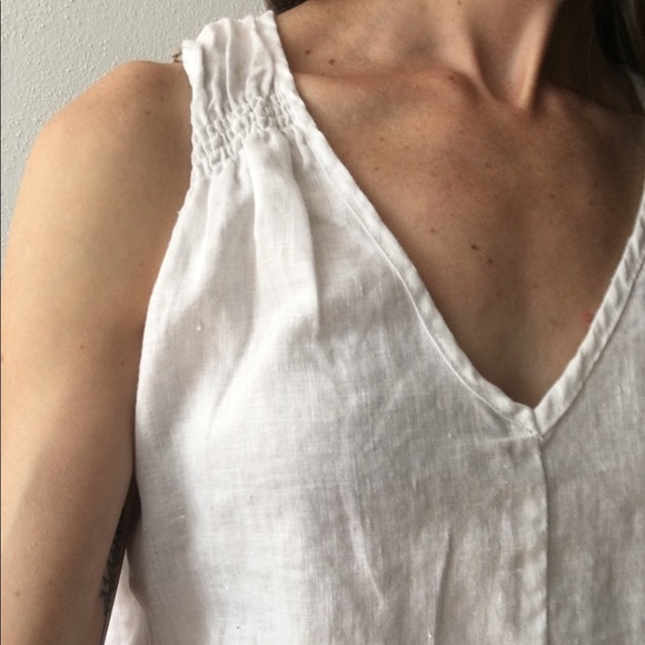 Gap white linen pullover blouse - Picture 6 of 8